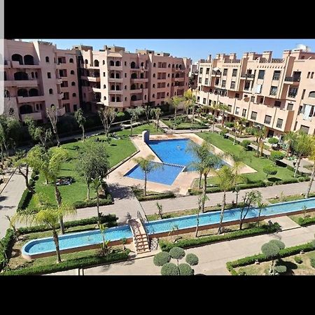 Un Moderne Chic Appartement Vue Sur Piscine Маракеш Екстериор снимка